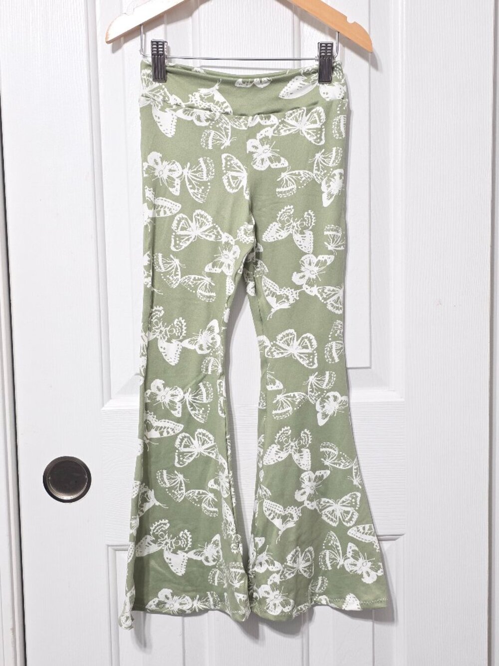 Butterfly Bellbottoms, 7